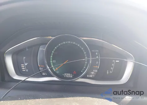 2017 Volvo Xc60 T5 Inscription z USA, uszkodzony, nr VIN YV440MRU0H2154350